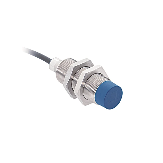 I18H017 Inductive Sensor with Increased Switching Distance
